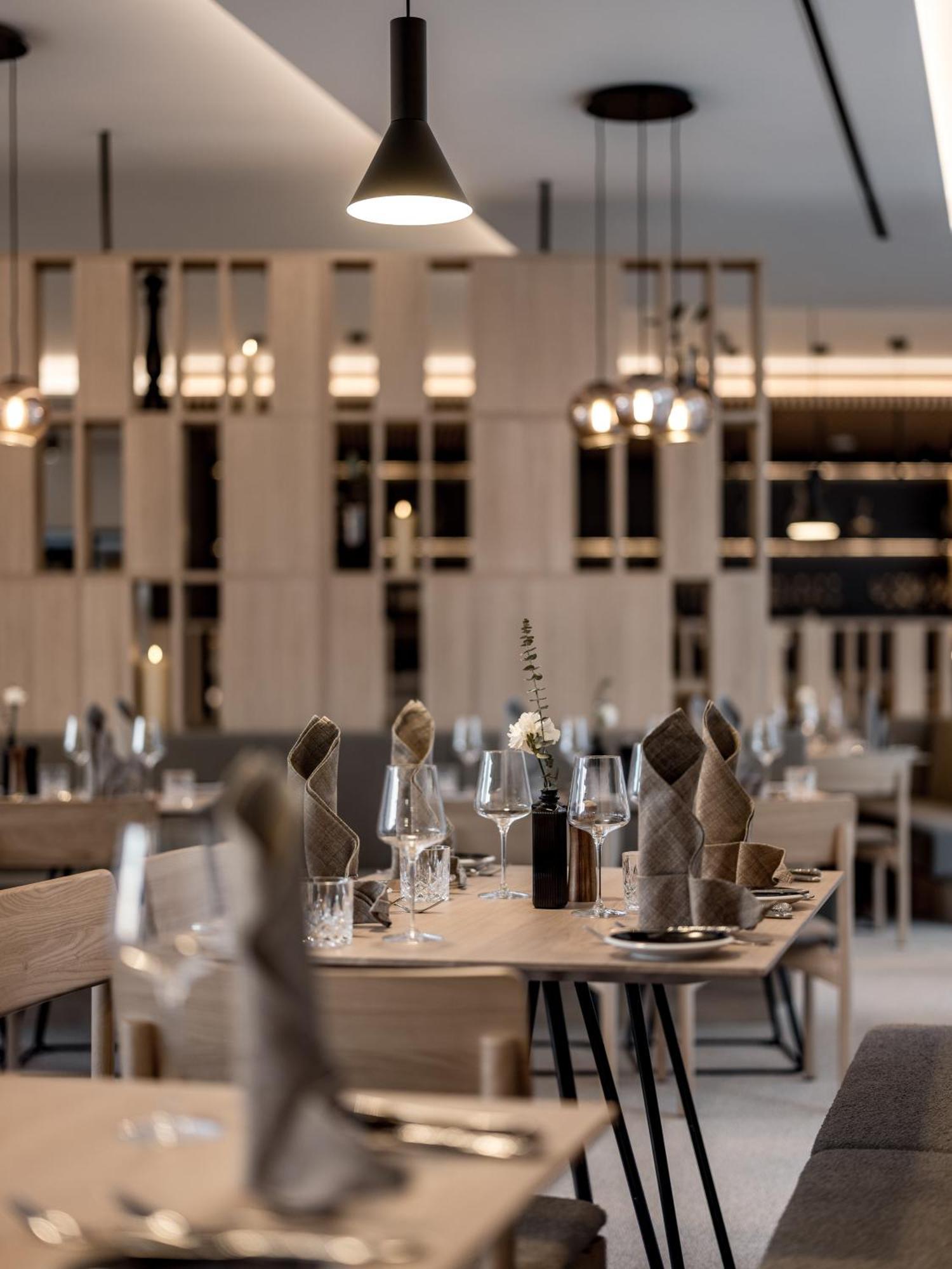 Aparthotel Tante Trude Oetz Ngoại thất bức ảnh