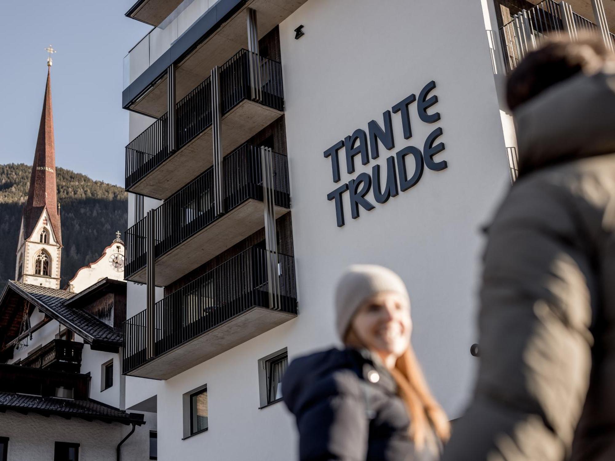 Aparthotel Tante Trude Oetz Ngoại thất bức ảnh