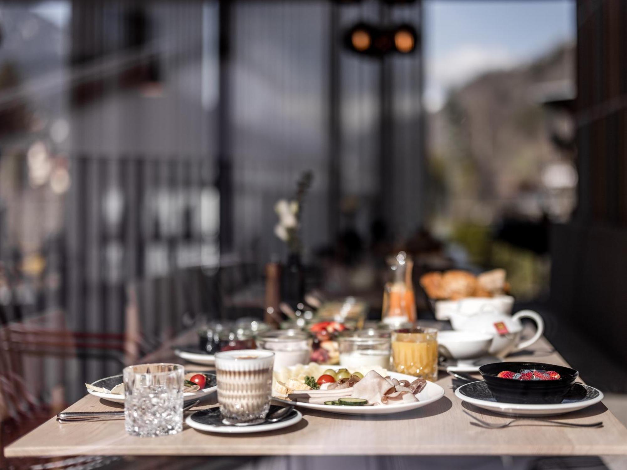 Aparthotel Tante Trude Oetz Ngoại thất bức ảnh